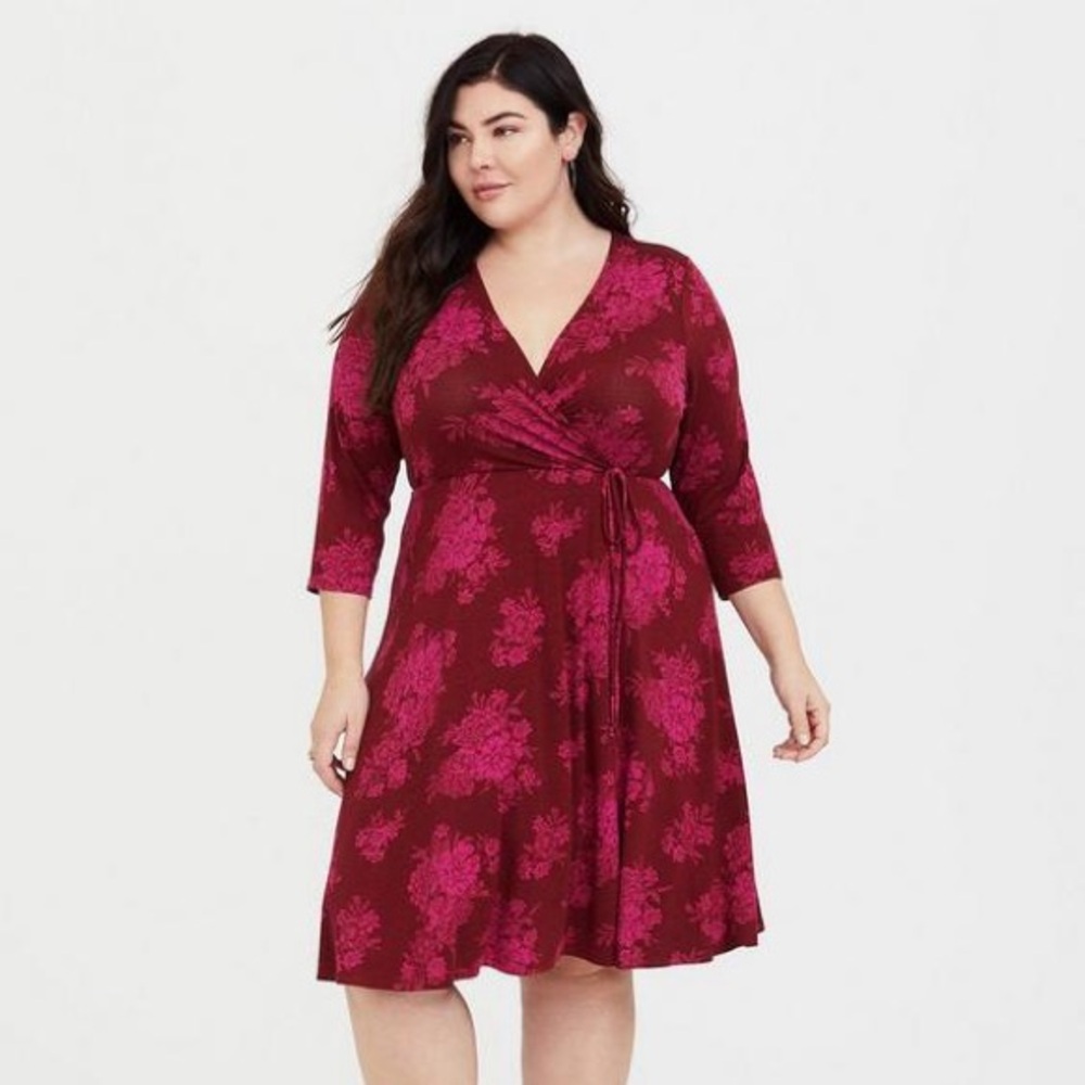 Torrid Jersey Mini Wrap Dress 3/4 Length Sleeve Red Pink Floral Print Size 1X